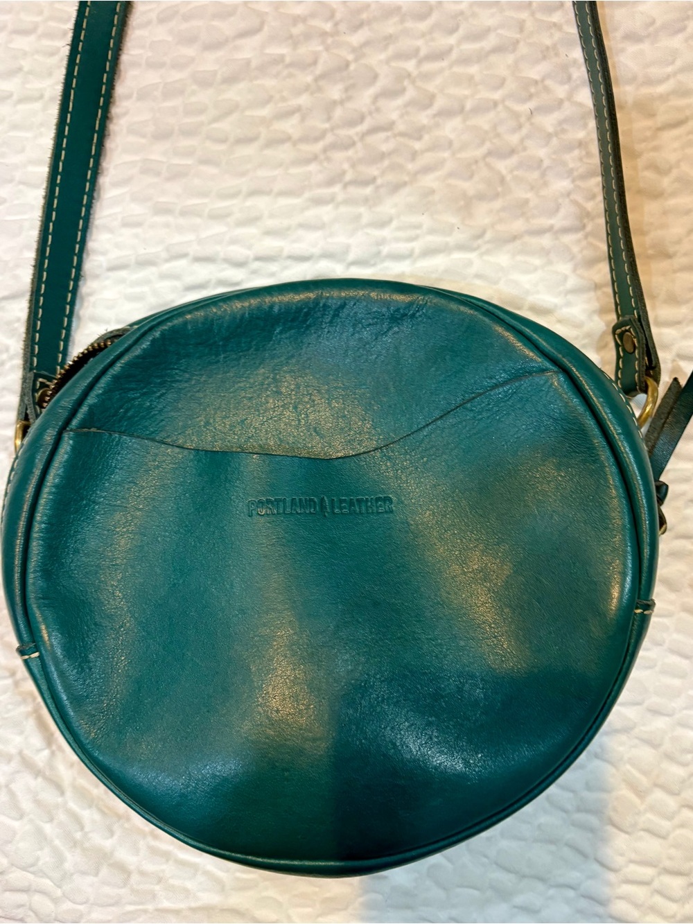 Portland Leather Goods Large Round Crossbody Bag Retired Color Peacock EUC 9X9 - Picture 11 of 11